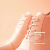 Cipele u boji peach fuzz