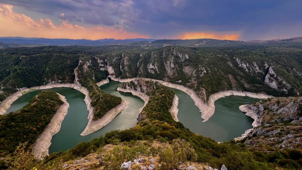 Zalazak sunca Uvac.