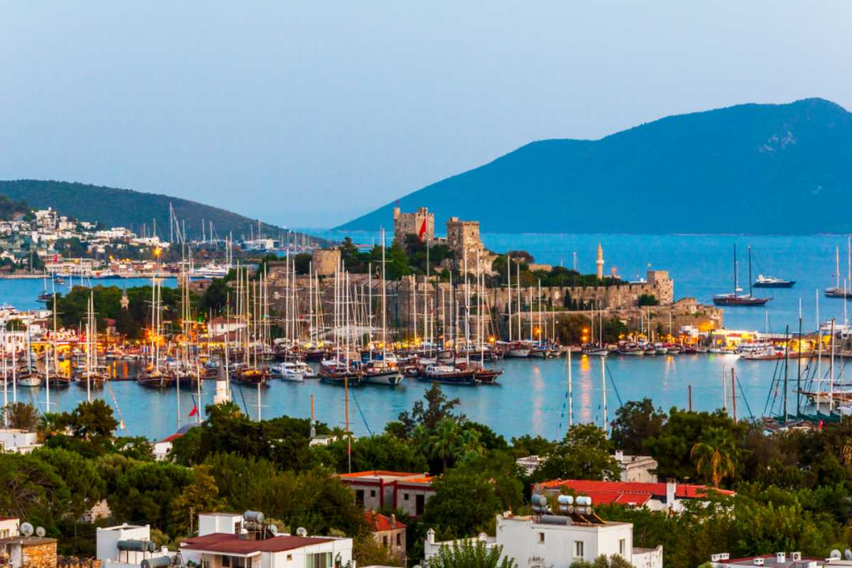Bodrum, deo grada i luka.