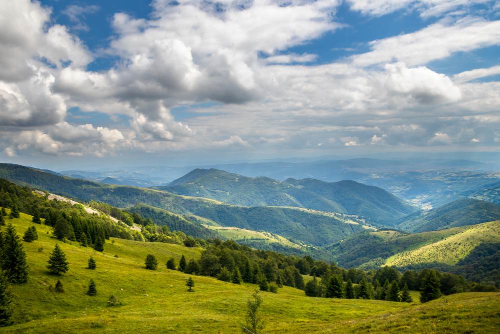 Pogled na vplaninske vrhove sa Golije.