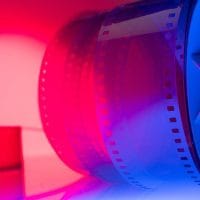 Apstrktan prikaz filmske trake.