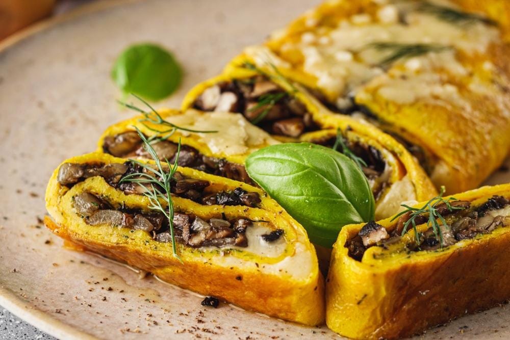 Omlet sa pečurkama.