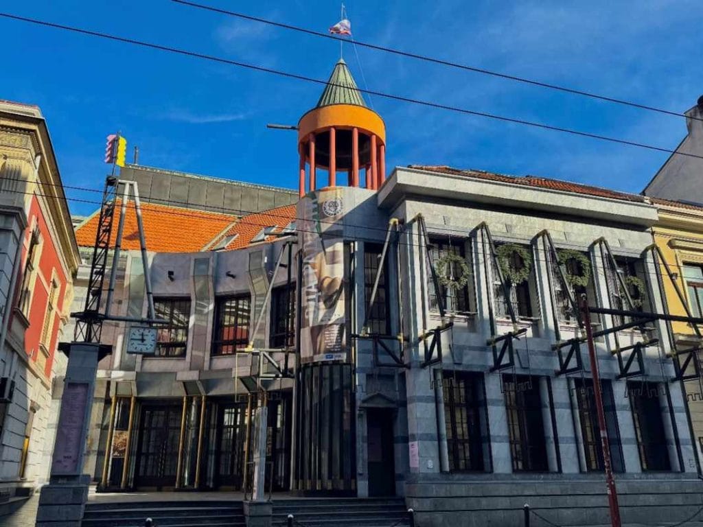 Pozori&scaron;te Atelje 212.