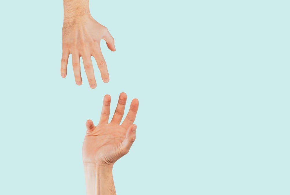 &Scaron;aka pružena ka drugoj &scaron;aci.