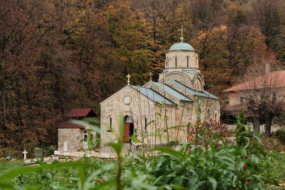Manastir Tresije u podnožju Kosmaja.